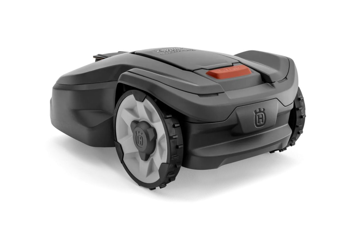Husqvarna AUTOMOWER® 305 robotfűnyíró - Image 3